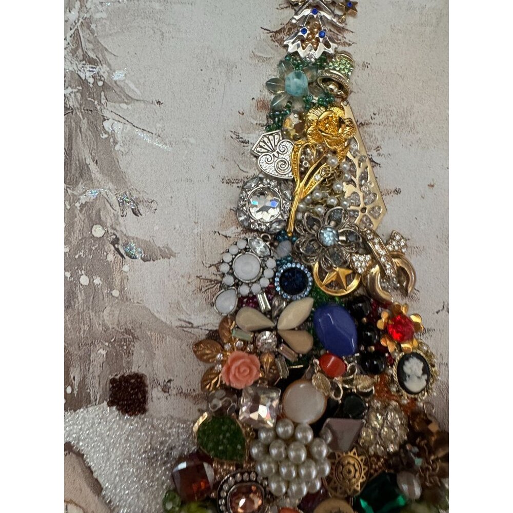 Designs By Betty Jewelry Art Christmas Tree Cabin Scene 14" X 17" Logo Signed - Picture 6 of 9